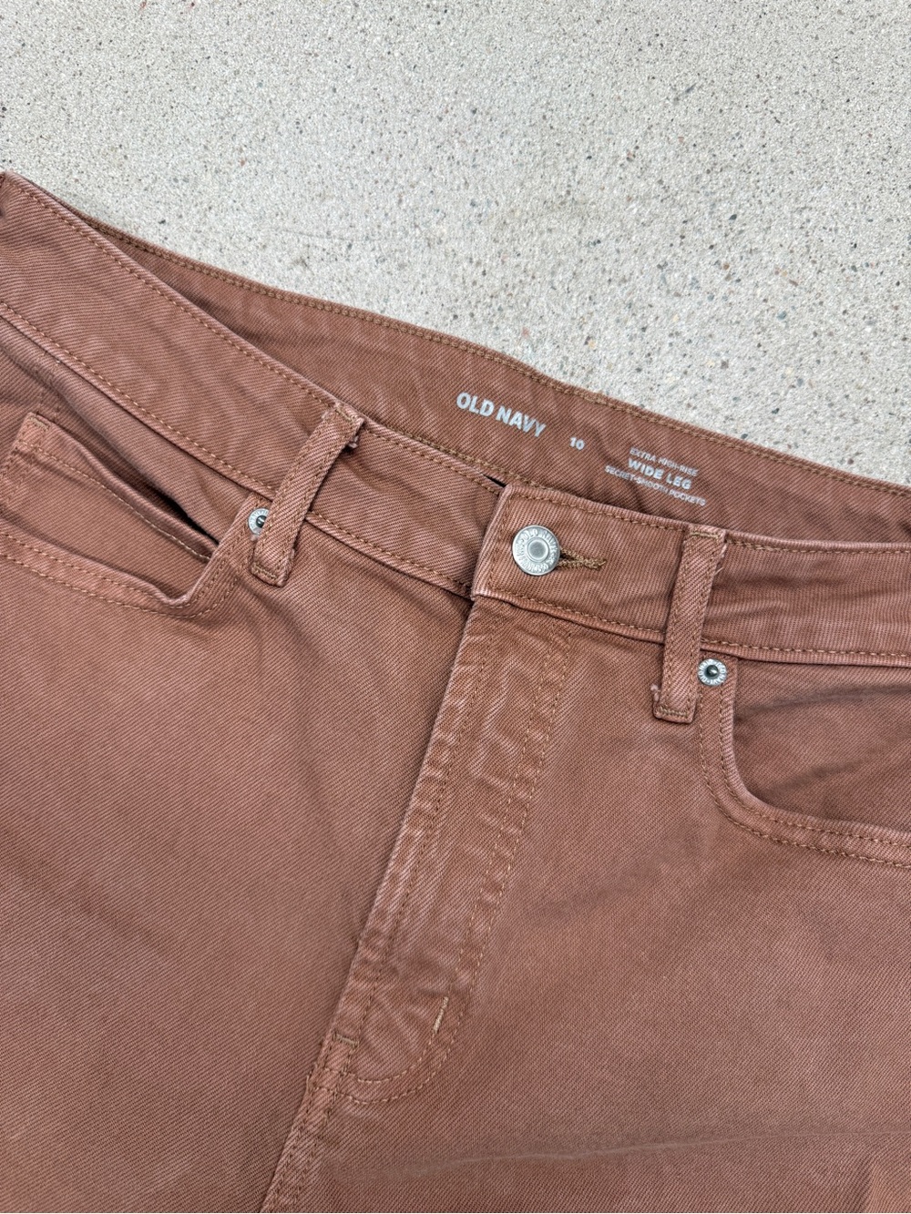 Old Navy Men’s Rust Brown Slim Jeans